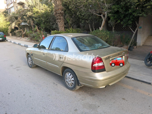 Daewoo Nubira 2002 Gold Automatic Used for Sale in Greater Cairo ( Cairo + Giza) - 1