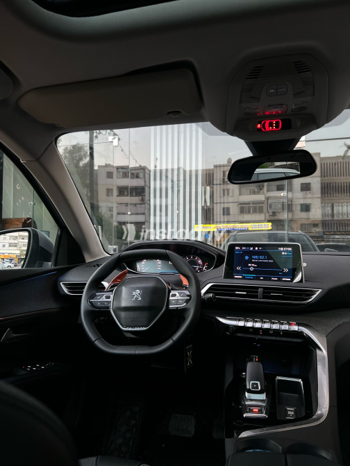 Peugeot 3008 2021 Silver Automatic Used for Sale in Greater Cairo ( Cairo + Giza) - 4