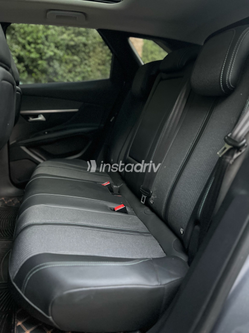 Peugeot 3008 2021 Silver Automatic Used for Sale in Greater Cairo ( Cairo + Giza) - 6