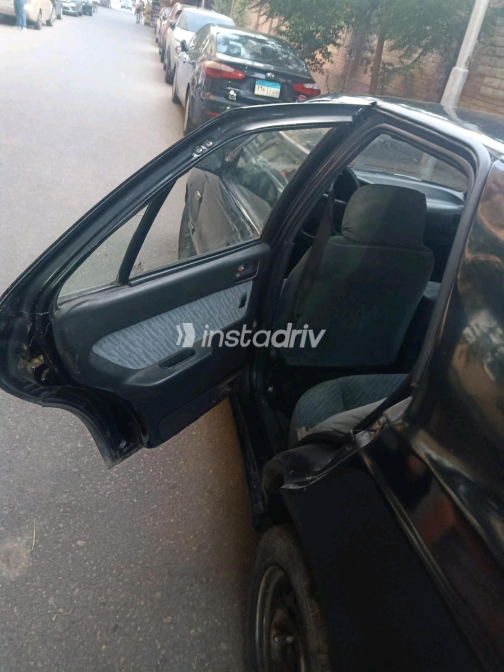 Hyundai Elantra 1994 Black Automatic Used for Sale in Greater Cairo ( Cairo + Giza) - 2