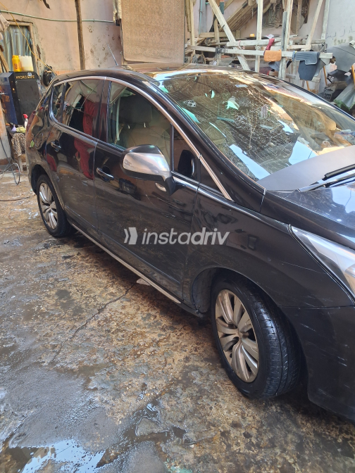 Peugeot 3008 2016 Black Automatic Used for Sale in Greater Cairo ( Cairo + Giza) - 2