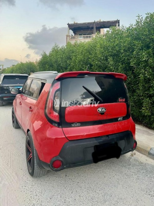 Kia Soul 2015 White Automatic Used for Sale in Cairo - 6