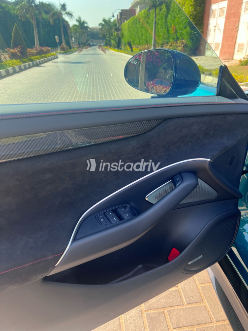 xiaomi SU7 2025 Turquoise Automatic Used for Sale in Greater Cairo ( Cairo + Giza) - 3