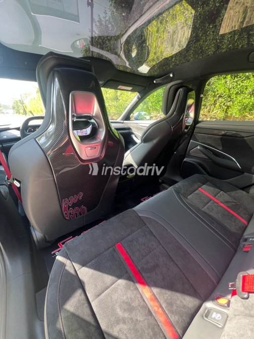 xiaomi SU7 2025 Turquoise Automatic Used for Sale in Greater Cairo ( Cairo + Giza) - 4
