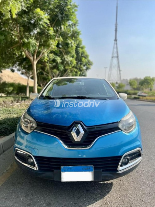 Renault Captur 2017 Cyan Automatic Used for Sale in Cairo - 1