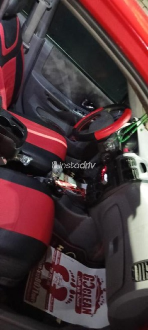 Hyundai Verna 2006 Red Manual Used for Sale in Beni Suef - 3