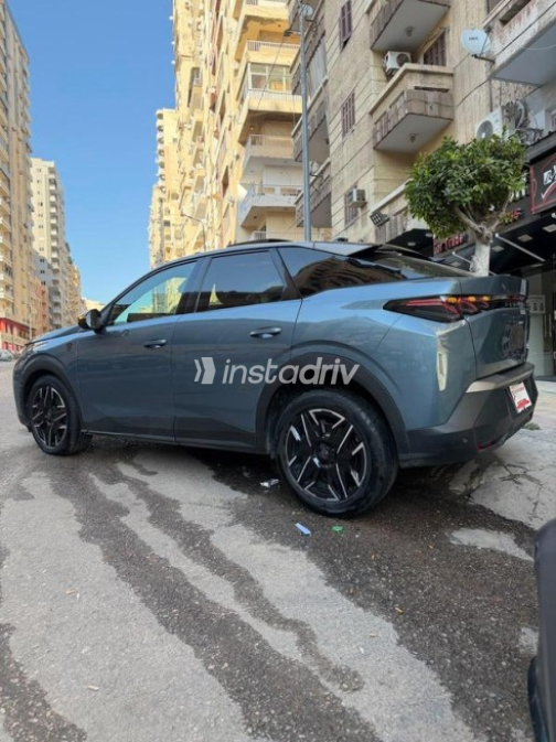 Peugeot 3008 2025 Dark Blue Automatic Used for Sale in Greater Cairo ( Cairo + Giza) - 4