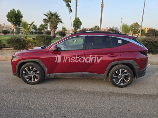 Hyundai Tucson GDI 2021 Dark Red Automatic Used for Sale in Al Shorouk - 4