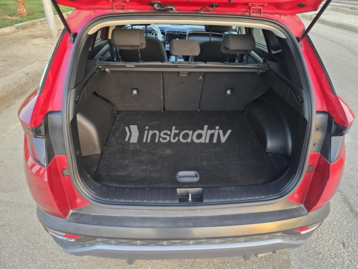 Hyundai Tucson GDI 2021 Dark Red Automatic Used for Sale in Al Shorouk - 9