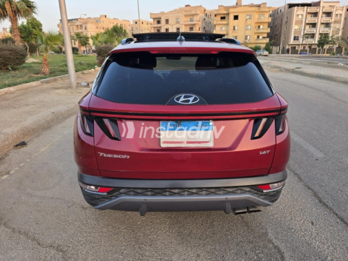 Hyundai Tucson GDI 2021 Dark Red Automatic Used for Sale in Al Shorouk - 10