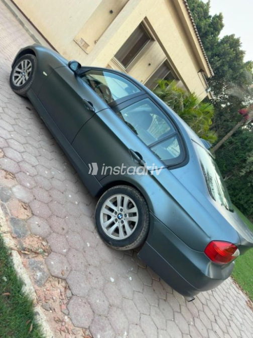 BMW 320 2007 Green Automatic Used for Sale in Sheikh Zayed City - 9
