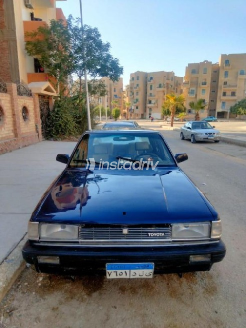 Toyota Cressida 1988 Dark Blue Manual Used for Sale in Asyut - 1