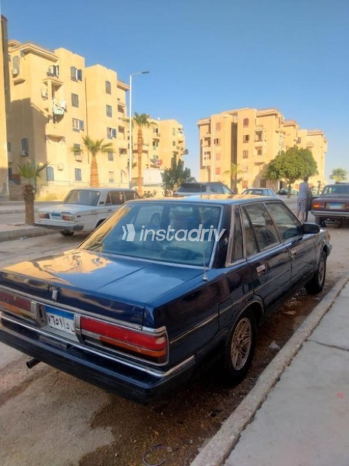 Toyota Cressida 1988 Dark Blue Manual Used for Sale in Asyut - 10