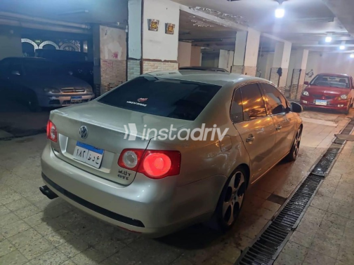Volkswagen Jetta 2008 Silver Automatic Used for Sale in Greater Cairo ( Cairo + Giza) - 6