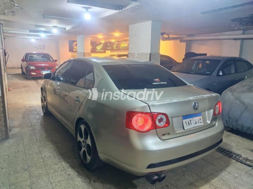 Volkswagen Jetta 2008 Silver Automatic Used for Sale in Greater Cairo ( Cairo + Giza) - 8