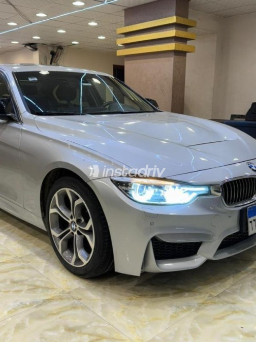 BMW 320 2018 Silver Automatic Used for Sale in 6 October - 5