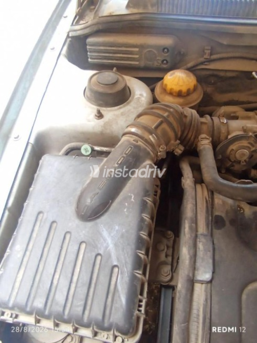 Daewoo Nubira 2 2001 Blue Automatic Used for Sale in Agamy - 9