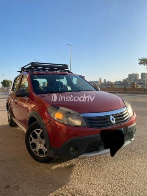 Renault Sandero Step Way 2013 Red Manual Used for Sale in Sohag - 1