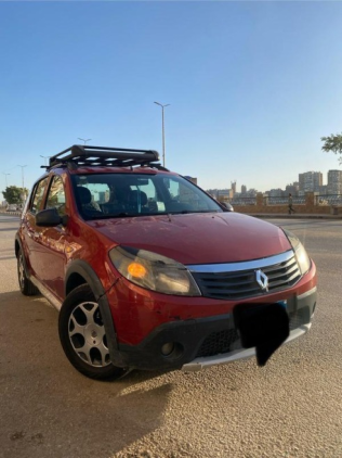 Renault Sandero Step Way 2013 Red Manual Used for Sale in Sohag