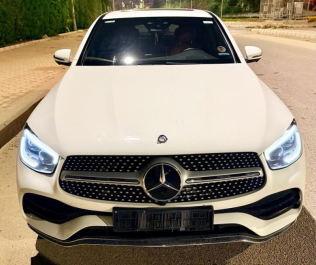 مرسيدس GLC 300 2020 أبيض أوتوماتيك مستعملة للبيع في القاهرة