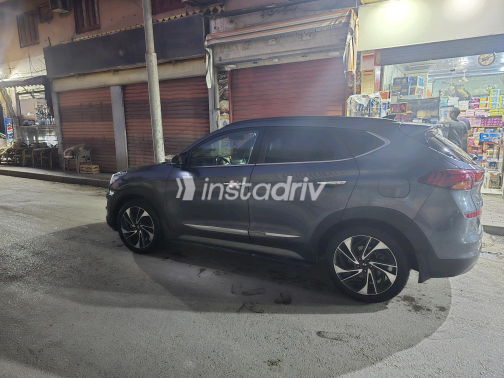 Hyundai Sonata 2020 Gray Automatic Used for Sale in Greater Cairo ( Cairo + Giza) - 4