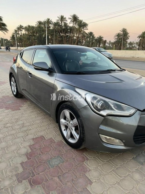 Hyundai Veloster 2013 Dark Gray Automatic Used for Sale in 6 October - 1