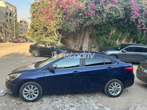 Chery Arrizo 5 2023 Dark Blue Automatic Used for Sale in Giza - 4