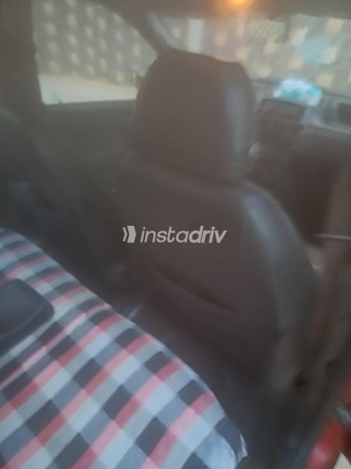 Fiat Punto 2009 Dark Red Manual Used for Sale in Greater Cairo ( Cairo + Giza) - 2