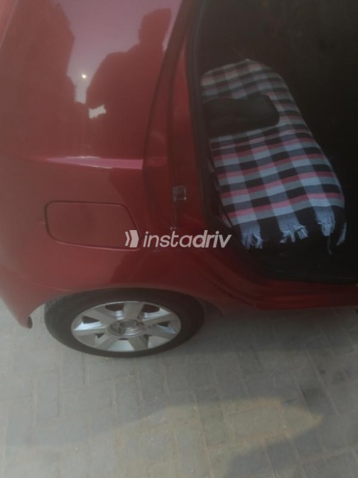 Fiat Punto 2009 Dark Red Manual Used for Sale in Greater Cairo ( Cairo + Giza) - 3