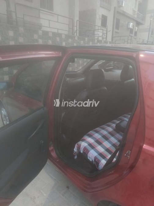 Fiat Punto 2009 Dark Red Manual Used for Sale in Greater Cairo ( Cairo + Giza) - 8