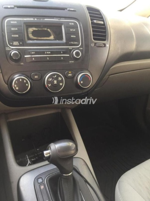 Kia Cerato 2015 Silver Automatic Used for Sale in 6 October - 5