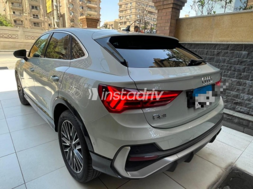 Audi Q3 2022 Champagne Automatic Used for Sale in Giza - 3
