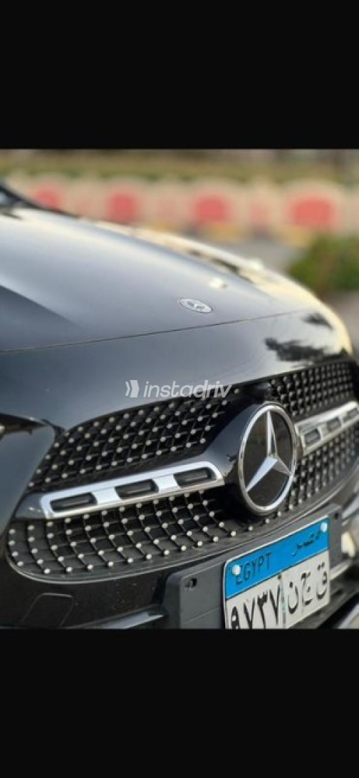 Mercedes GLC 200 2022 Black Automatic Used for Sale in Cairo - 4