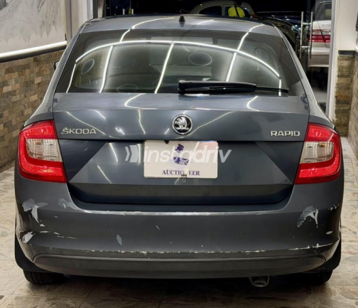 Skoda Rapid 2016 Gray Automatic Used for Sale in Cairo - 6