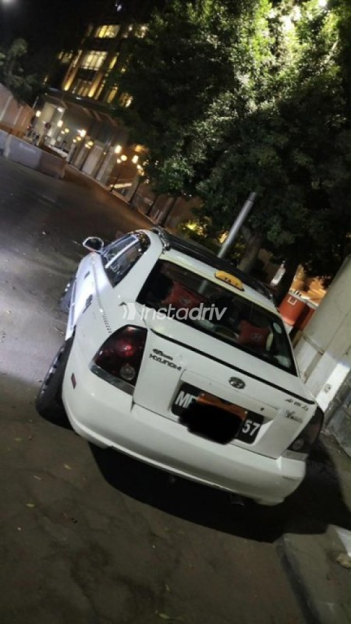 Hyundai Verna 2015 White Manual Used for Sale in Cairo - 4