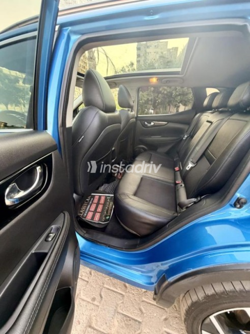 Nissan Qashqai 2019 Dark Blue Automatic Used for Sale in Nasr city - 9