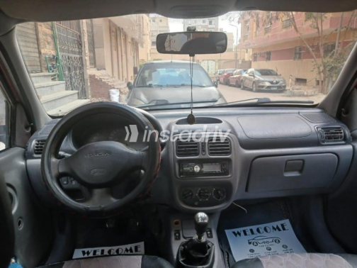 Renault Clio 2002 Red Manual Used for Sale in Mokattam - 4