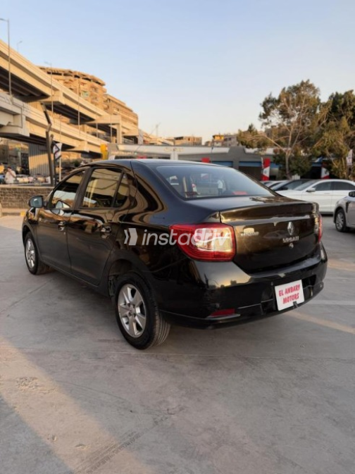 Renault Logan 2016 Black Automatic Used for Sale in Greater Cairo ( Cairo + Giza) - 2