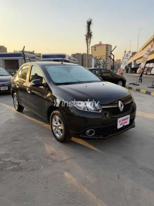 Renault Logan 2016 Black Automatic Used for Sale in Greater Cairo ( Cairo + Giza) - 4