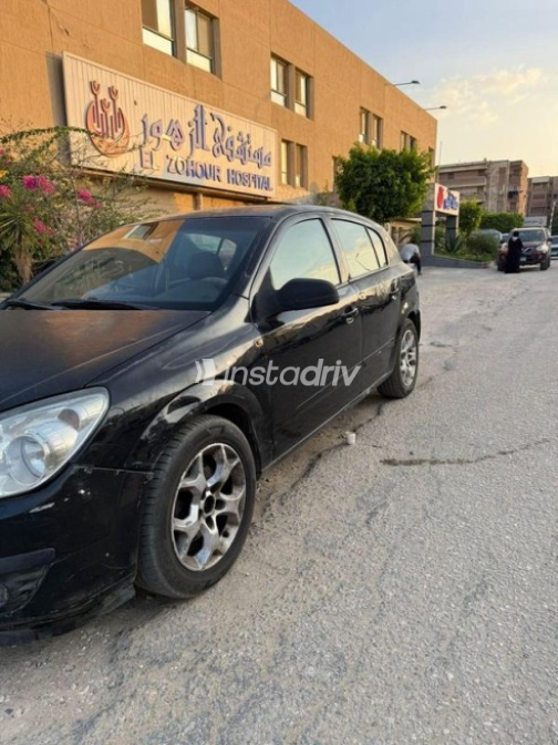 Opel Astra 2007 Black Automatic Used for Sale in 6 October - 2