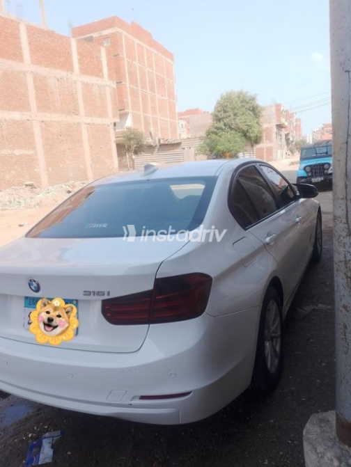 بي ام دبليو 316 2015 أبيض أوتوماتيك مستعملة للبيع في الزقازيق - 4