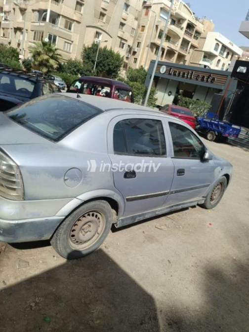 Opel Astra 2001 Silver Manual Used for Sale in Mokattam - 4