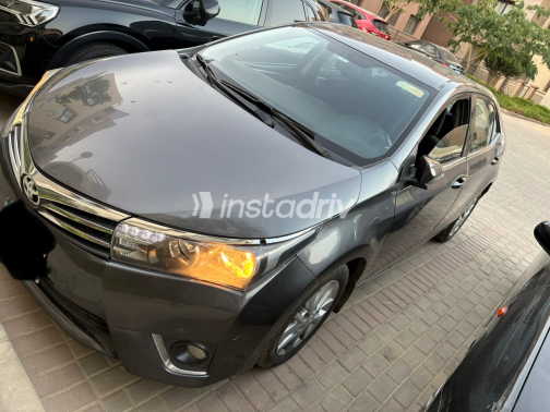 Toyota Corolla 2015 Dark Gray Automatic Used for Sale in Greater Cairo ( Cairo + Giza) - 4