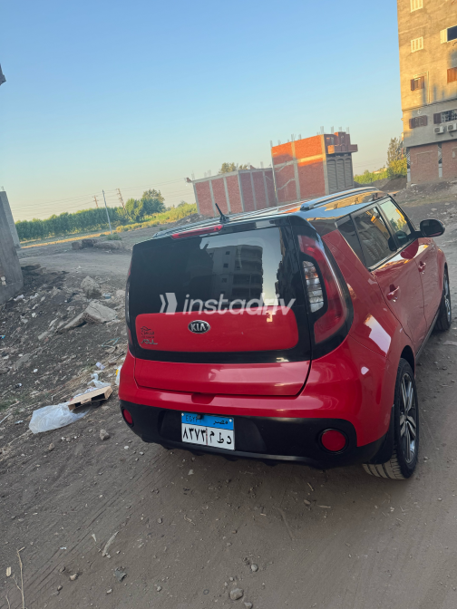 Kia Soul 2018 Red Automatic Used for Sale in Greater Cairo ( Cairo + Giza) - 3