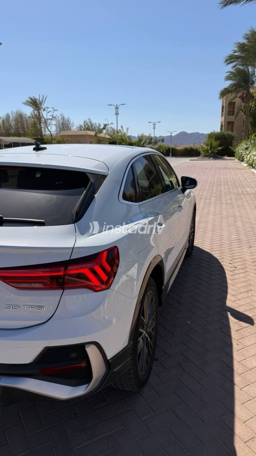 Audi Q3 2024 White Automatic Used for Sale in Greater Cairo ( Cairo + Giza) - 8