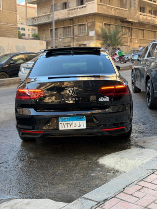 فولكس فاغن باسات 2022 أسود أوتوماتيك مستعملة للبيع في القاهرة الكبرى ( القاهرة - الجيزة)