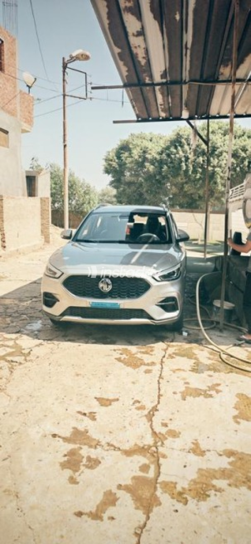 MG ZS 2024 Silver Automatic Used for Sale in Abu Kabir - 1