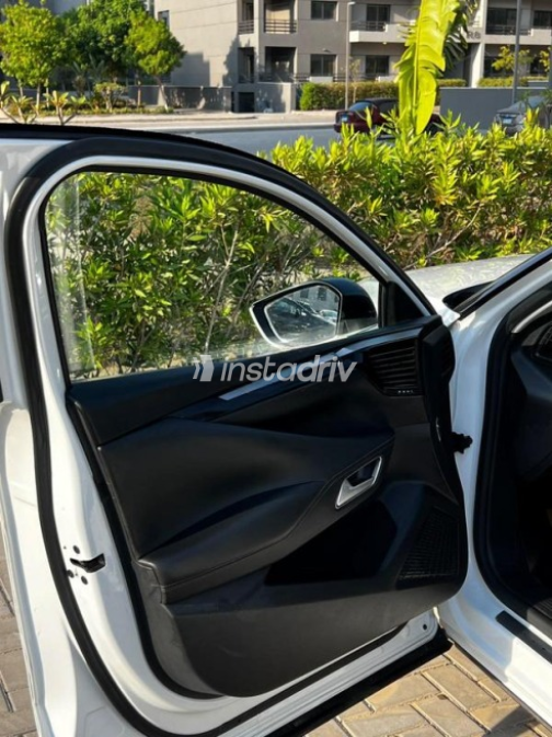 Ds Ds4 2023 White Automatic Used for Sale in Cairo - 2
