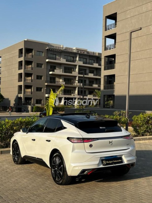 Ds Ds4 2023 White Automatic Used for Sale in Cairo - 8