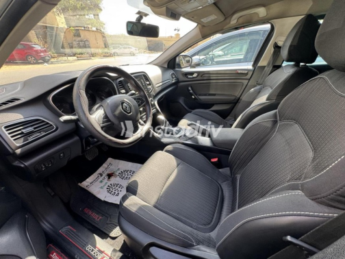 Renault Megane 2021 Gray Automatic Used for Sale in Nasr city - 3